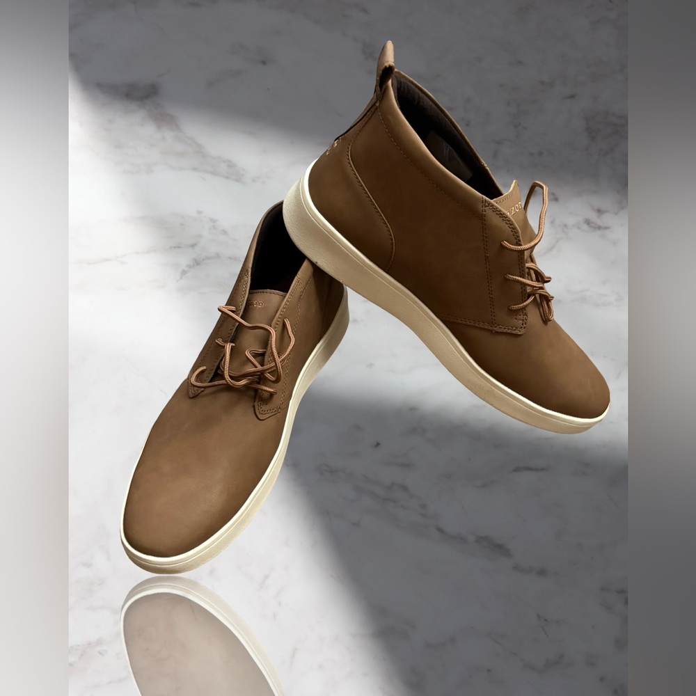 IZOD Palmer Lightweight Men's Lace-Up
Memory Foam Chukka Shoes - Size 13